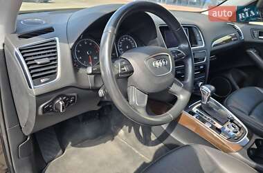 Внедорожник / Кроссовер Audi Q5 2015 в 