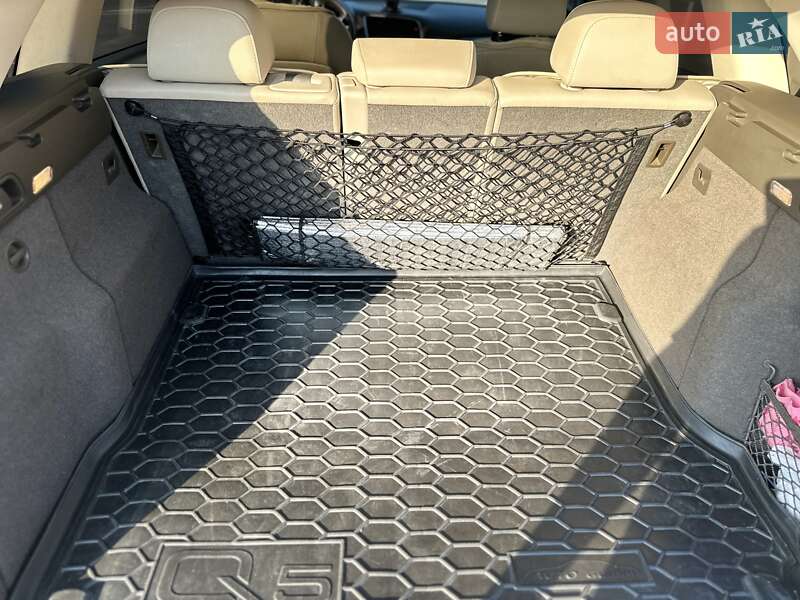 Внедорожник / Кроссовер Audi Q5 2013 в Полтаве