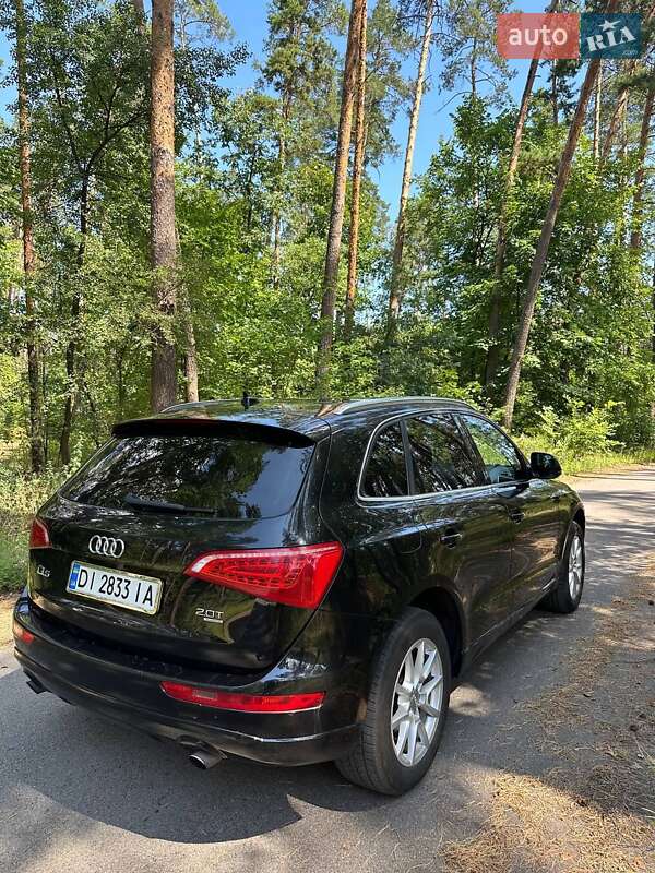 Внедорожник / Кроссовер Audi Q5 2010 в Черкассах