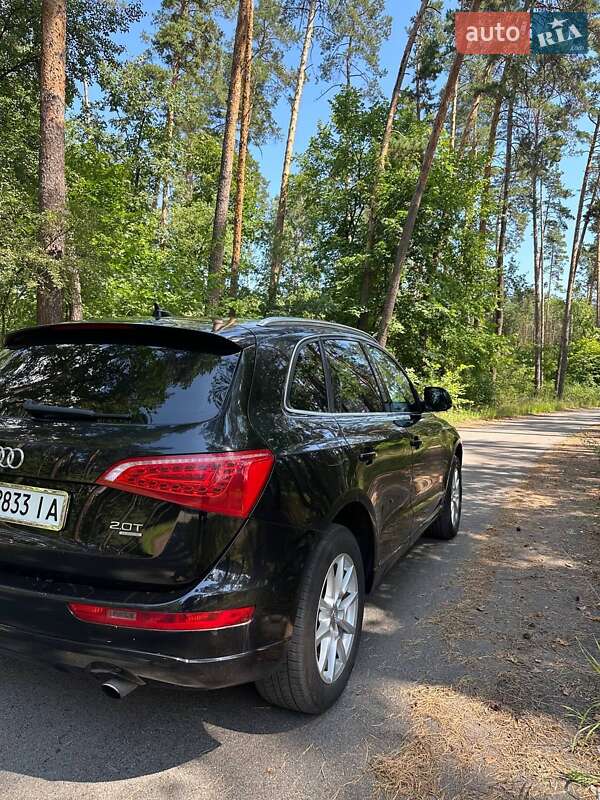 Внедорожник / Кроссовер Audi Q5 2010 в Черкассах