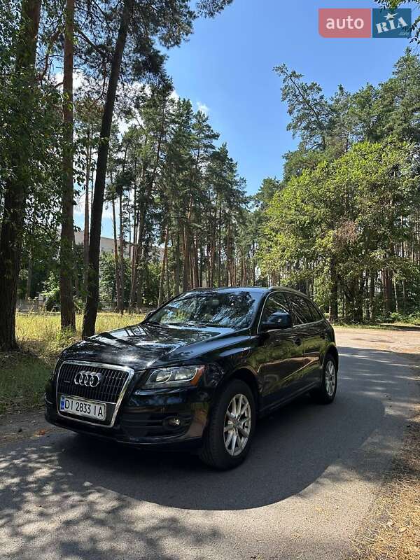 Внедорожник / Кроссовер Audi Q5 2010 в Черкассах