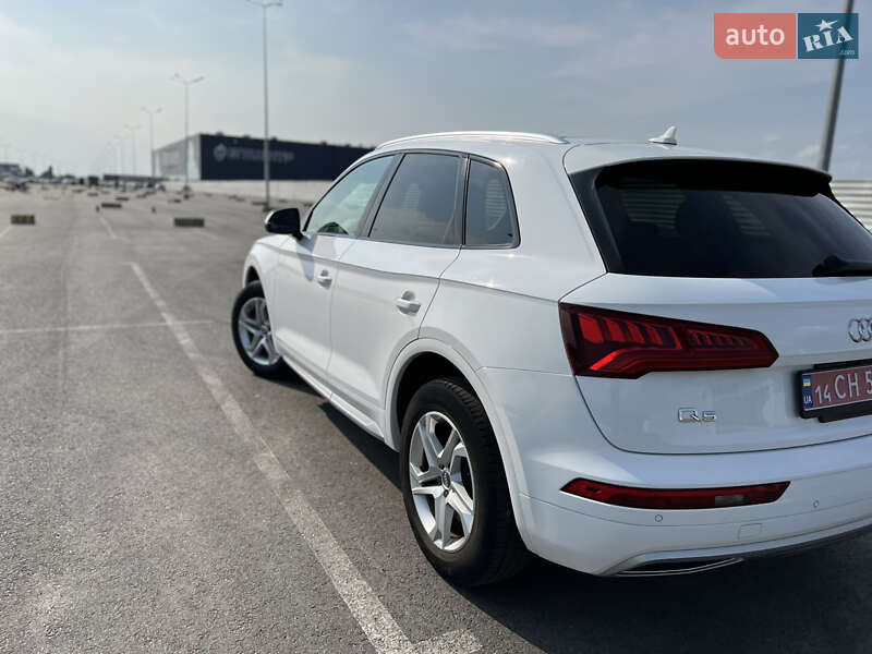 Внедорожник / Кроссовер Audi Q5 2018 в Львове