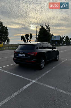 Внедорожник / Кроссовер Audi Q5 2012 в 