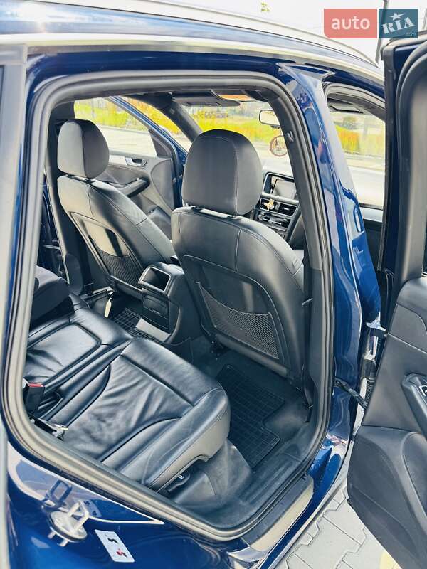 Внедорожник / Кроссовер Audi Q5 2015 в Львове