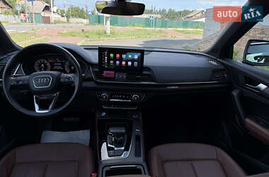 Внедорожник / Кроссовер Audi Q5 2022 в 