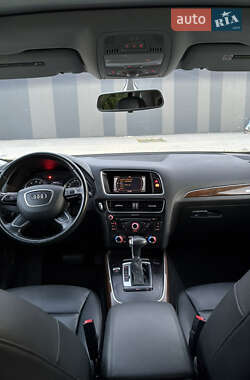 Внедорожник / Кроссовер Audi Q5 2015 в 