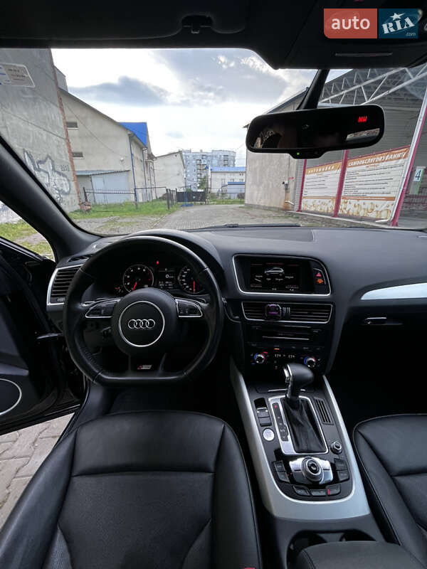 Внедорожник / Кроссовер Audi Q5 2012 в Черновцах