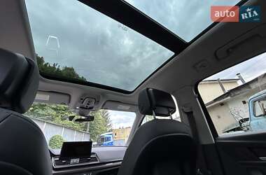Внедорожник / Кроссовер Audi Q5 2021 в 