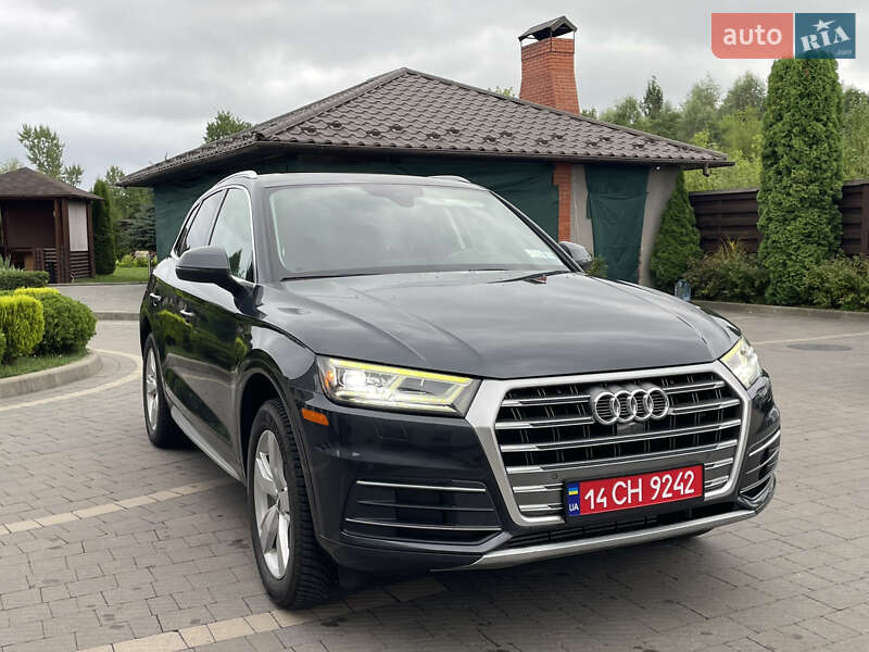 Внедорожник / Кроссовер Audi Q5 2019 в Стрые