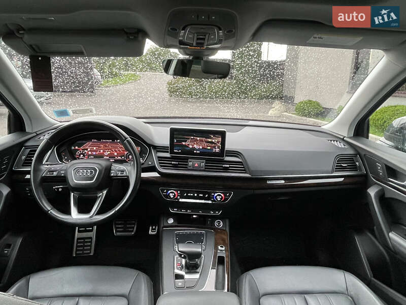 Внедорожник / Кроссовер Audi Q5 2019 в Стрые