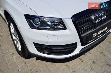 Внедорожник / Кроссовер Audi Q5 2012 в 