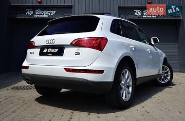 Внедорожник / Кроссовер Audi Q5 2012 в 