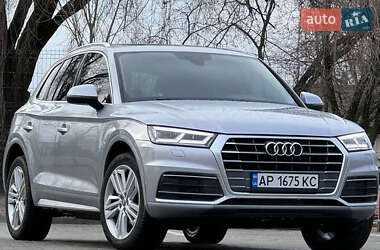 Позашляховик / Кросовер Audi Q5 2018 в Києві