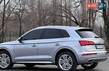 Внедорожник / Кроссовер Audi Q5 2018 в 