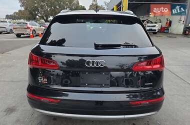 Внедорожник / Кроссовер Audi Q5 2019 в 
