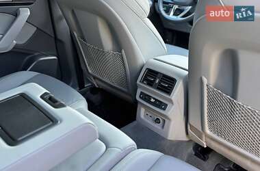 Внедорожник / Кроссовер Audi Q5 2019 в 
