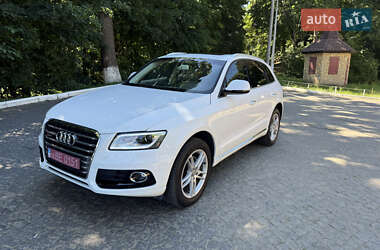 Внедорожник / Кроссовер Audi Q5 2015 в 