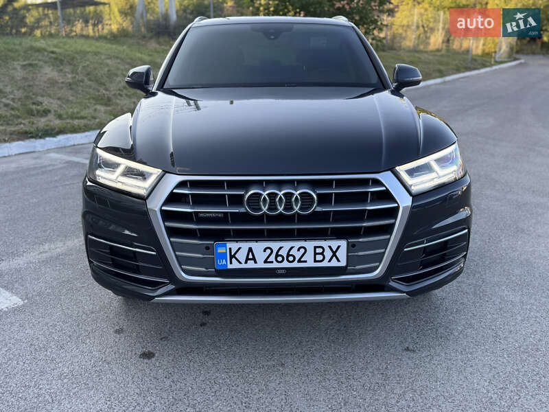 Внедорожник / Кроссовер Audi Q5 2019 в Львове