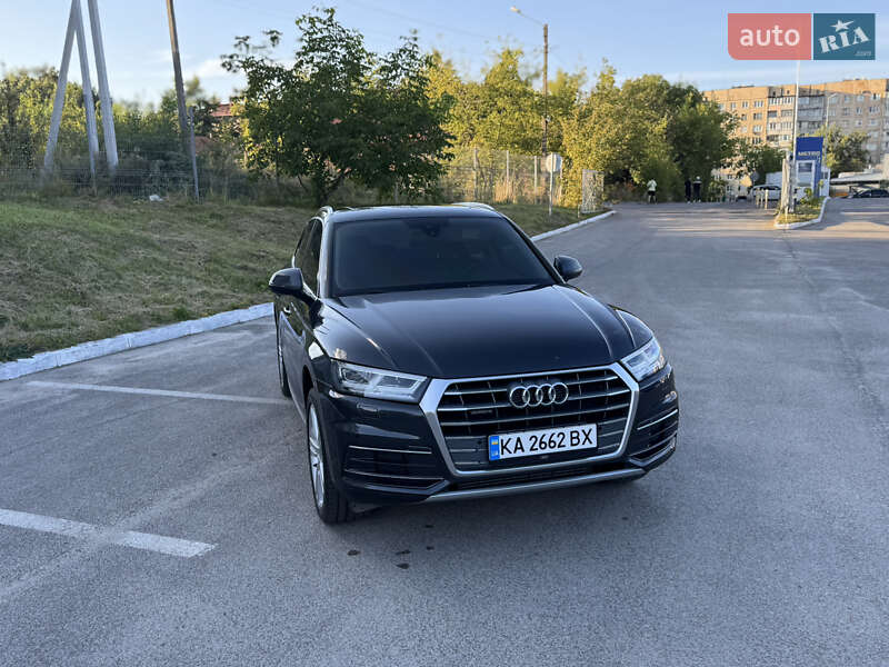 Внедорожник / Кроссовер Audi Q5 2019 в Львове