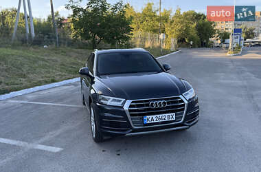 Внедорожник / Кроссовер Audi Q5 2019 в 