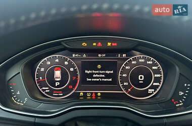 Внедорожник / Кроссовер Audi Q5 2018 в 