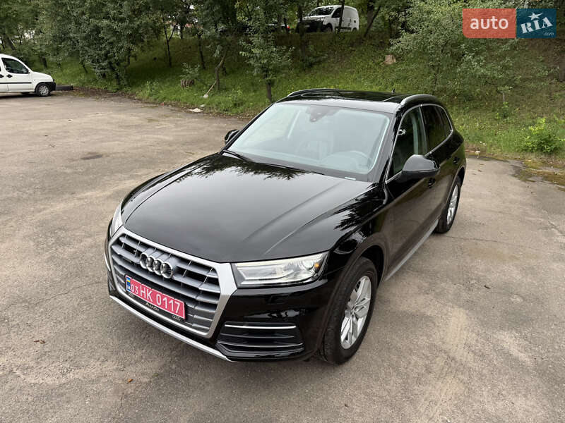 Внедорожник / Кроссовер Audi Q5 2019 в Виннице