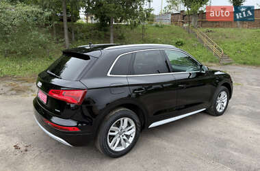 Внедорожник / Кроссовер Audi Q5 2019 в 