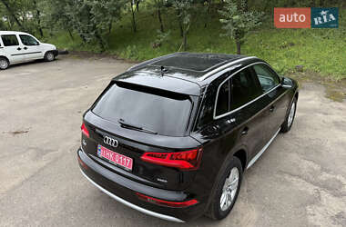 Внедорожник / Кроссовер Audi Q5 2019 в 