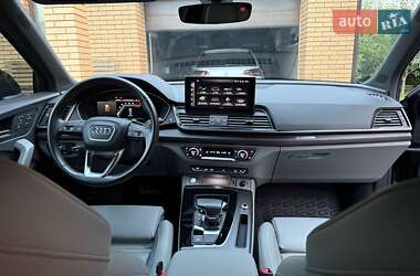 Внедорожник / Кроссовер Audi Q5 2022 в 