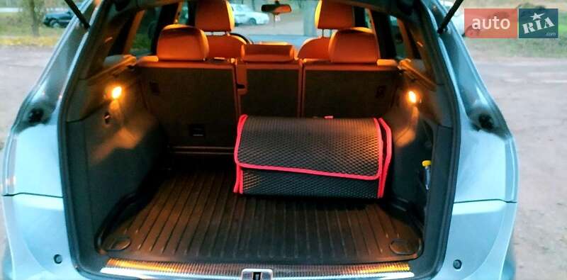 Внедорожник / Кроссовер Audi Q5 2011 в Конотопе