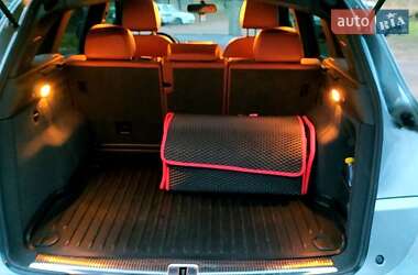 Внедорожник / Кроссовер Audi Q5 2011 в 