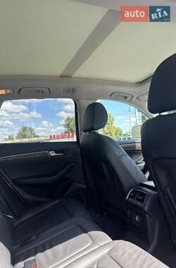 Внедорожник / Кроссовер Audi Q5 2013 в 