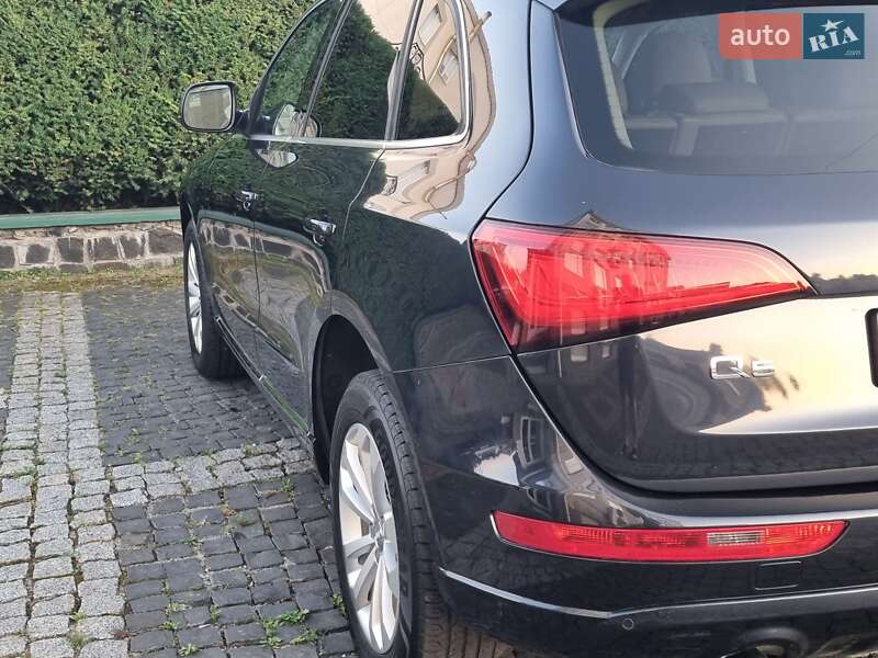 Внедорожник / Кроссовер Audi Q5 2013 в Луцке
