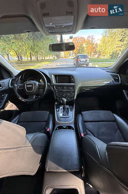 Внедорожник / Кроссовер Audi Q5 2012 в 