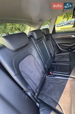 Внедорожник / Кроссовер Audi Q5 2012 в 