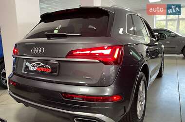 Внедорожник / Кроссовер Audi Q5 2024 в 