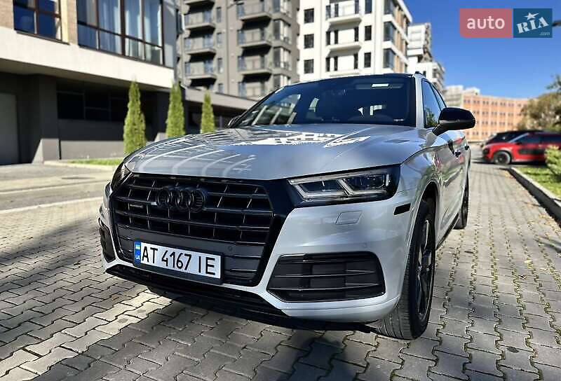 Внедорожник / Кроссовер Audi Q5 2019 в Львове
