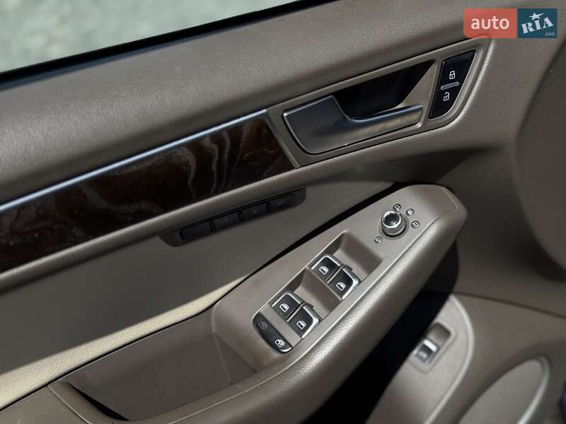 Внедорожник / Кроссовер Audi Q5 2014 в Львове