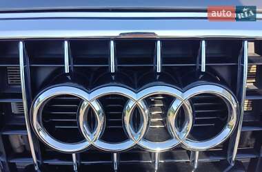 Внедорожник / Кроссовер Audi Q5 2016 в 