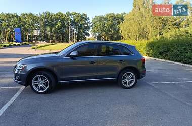 Внедорожник / Кроссовер Audi Q5 2016 в 