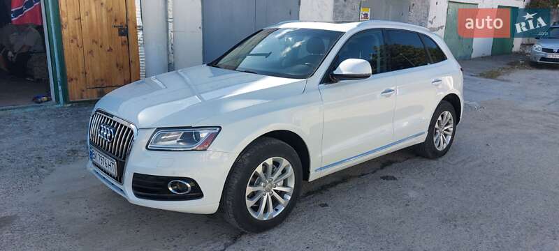 Внедорожник / Кроссовер Audi Q5 2014 в Нетешине