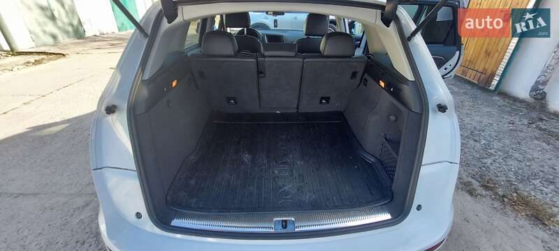Внедорожник / Кроссовер Audi Q5 2014 в Нетешине