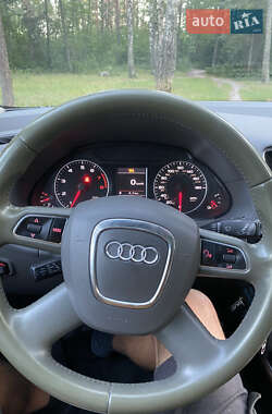Внедорожник / Кроссовер Audi Q5 2011 в 