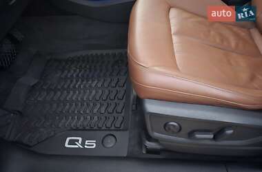 Внедорожник / Кроссовер Audi Q5 2022 в 