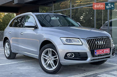 Внедорожник / Кроссовер Audi Q5 2015 в 
