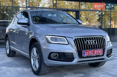 Внедорожник / Кроссовер Audi Q5 2015 в 