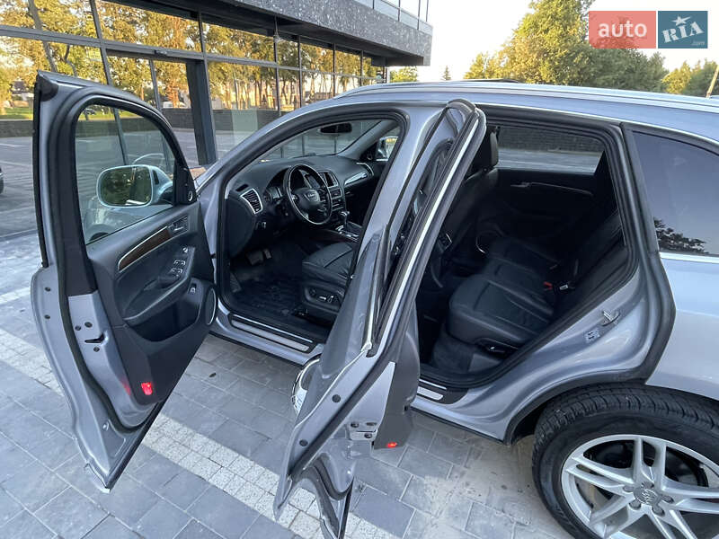 Внедорожник / Кроссовер Audi Q5 2015 в Стрые