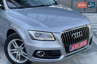 Внедорожник / Кроссовер Audi Q5 2015 в 