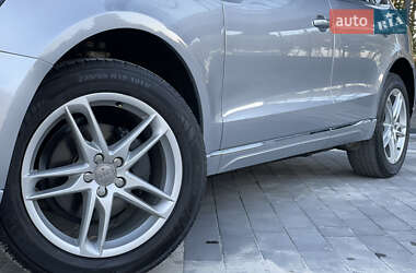 Внедорожник / Кроссовер Audi Q5 2015 в 