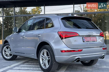 Внедорожник / Кроссовер Audi Q5 2015 в 